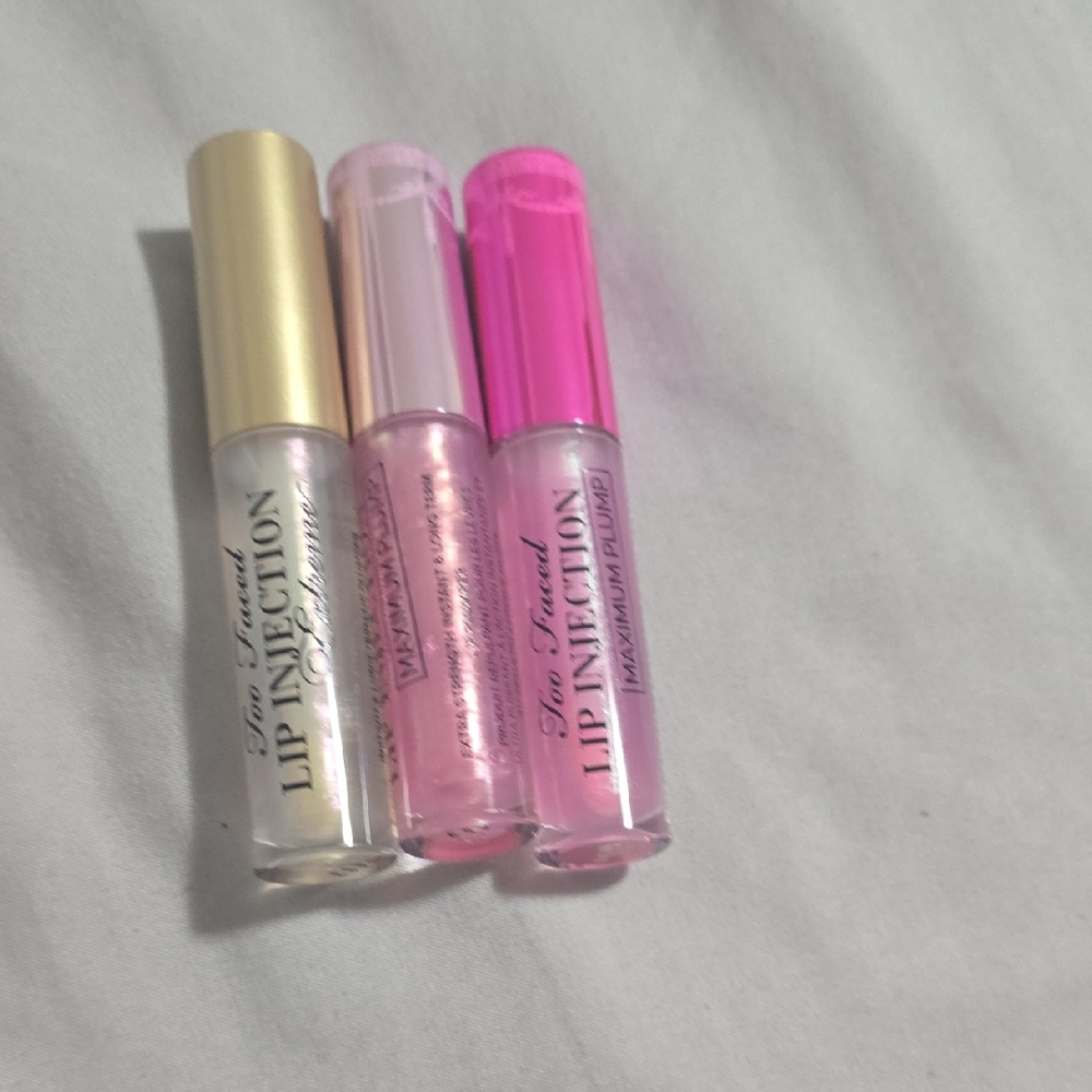 Too Faced Cream and Pink Lip Balm & Gloss Set